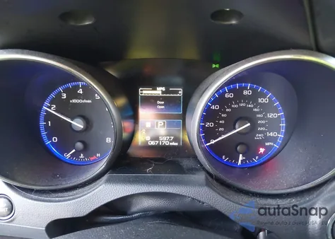 2018 Subaru Legacy 2.5I Limited из США, поврежденный, VIN 4S3BNAK65J3034873